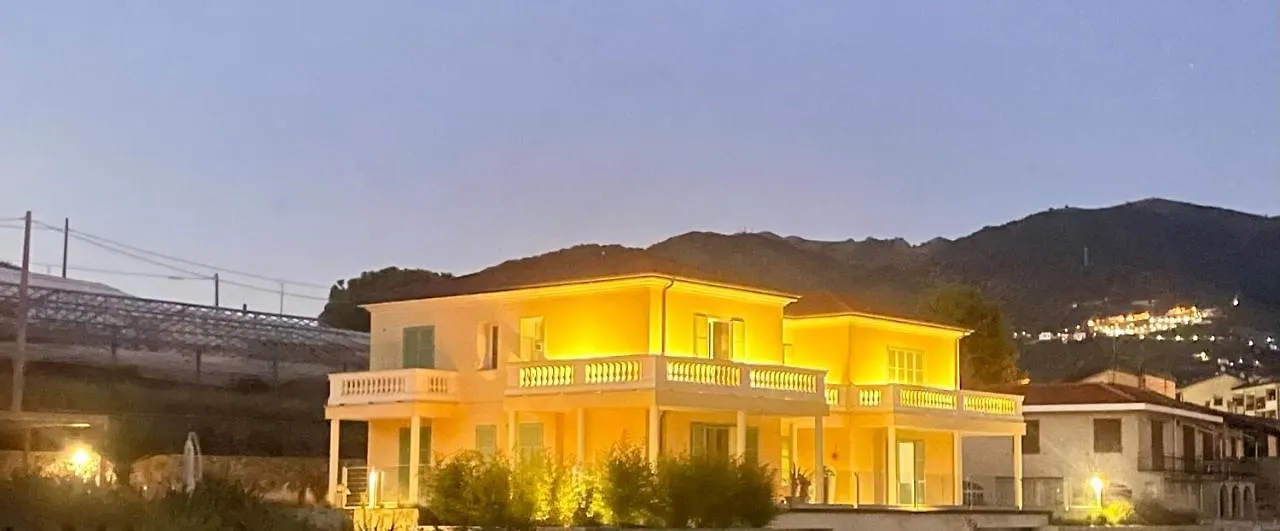 Villa Sole Arma di Taggia Holiday home